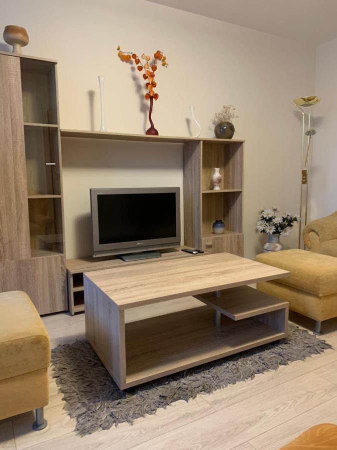 Cosy Appartment In Great Location คอนัส ภายนอก รูปภาพ